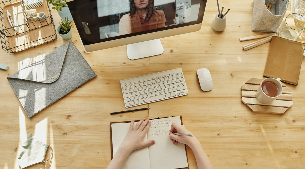 desk accessories