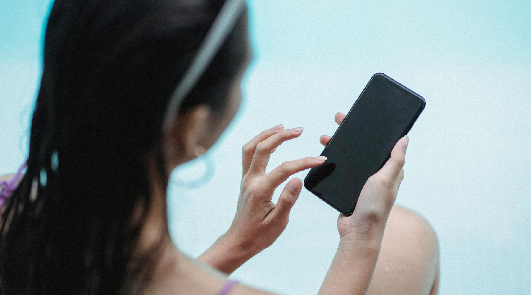 How to Save Your Water-Damaged Phone This Summer