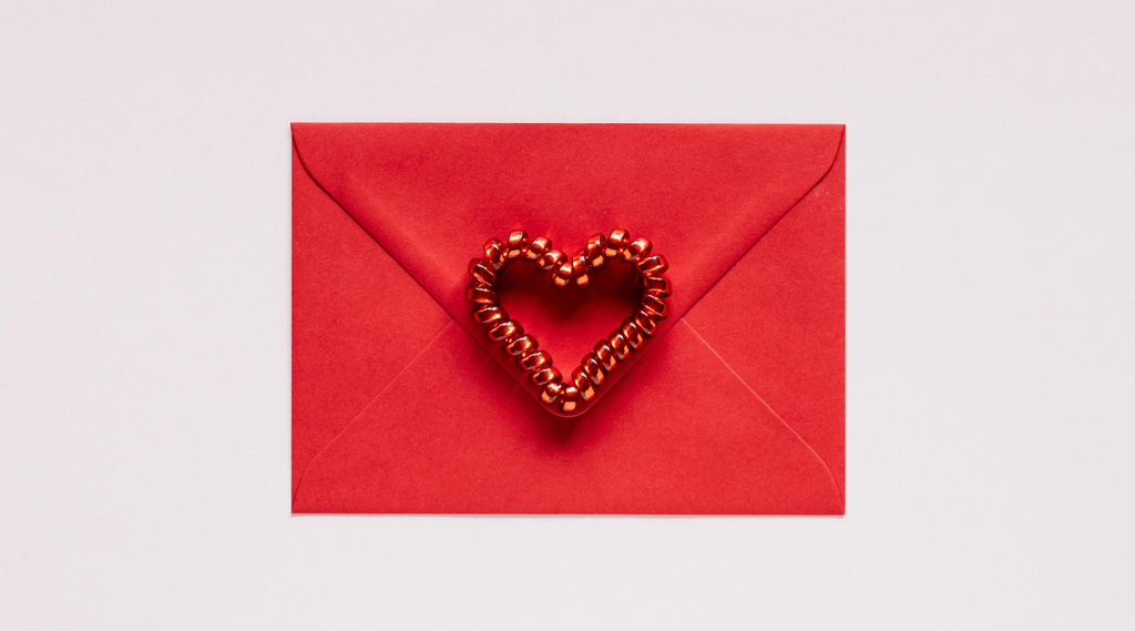 How To Write a Swoon-Worthy Love Letter to Your Crush