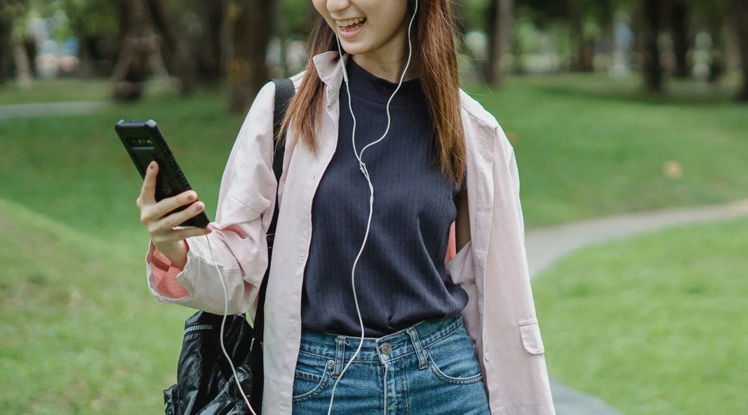 Old-School, But Make It Gen Z: 8 Retro Trends Making a Comeback
