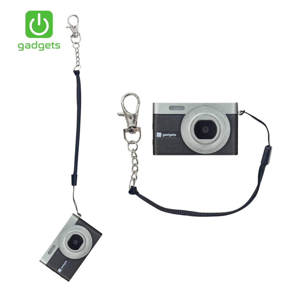 SSP-10099528:10099528e_GADGETS_Mini_Digital_Camera_WITH_WRISTLET_AND_KEYCHAIN_Black.jpg